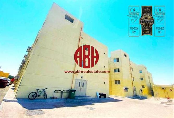 Labor Camp - Studio - 7+ Bathrooms for rent in Industrial Area 5 - Industrial Area - Industrial Area - Doha