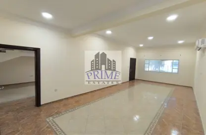 Villa - 6 Bedrooms - 5 Bathrooms for rent in Souk Al gharaffa - Al Gharrafa - Doha