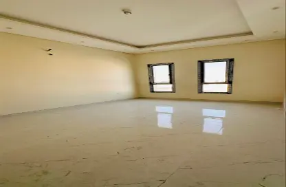 Apartment - 1 Bathroom for rent in Madinat Khalifa - Doha