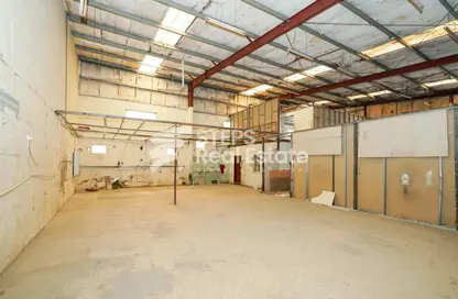 Warehouse - Studio - 1 Bathroom for rent in Industrial Area 4 - Industrial Area - Industrial Area - Doha