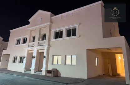 Villa - 5 Bedrooms - 5 Bathrooms for rent in Umm Al Amad - Al Shamal