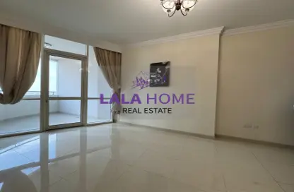 Apartment - 3 Bedrooms - 4 Bathrooms for rent in Central Business District - West Bay - Doha