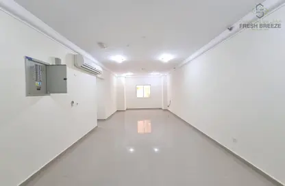 Apartment - 1 Bedroom - 2 Bathrooms for rent in Al Sadd Road - Al Sadd - Doha