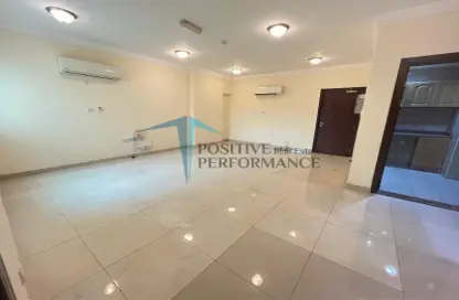 Apartment - 2 Bedrooms - 2 Bathrooms for rent in Al Sadd - Al Sadd - Doha