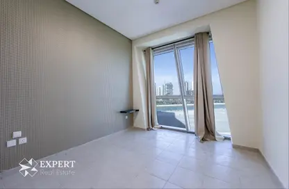 Apartment - 2 Bedrooms - 2 Bathrooms for rent in Zig Zag Tower A - Zig Zag Towers - West Bay - Doha