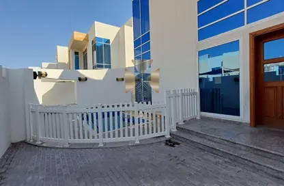 Villa - 4 Bedrooms - 6 Bathrooms for rent in Al Ain Gardens - Ain Khaled - Ain Khaled - Doha