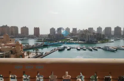 Apartment - 2 Bedrooms - 2 Bathrooms for rent in Tower 5 - Porto Arabia - The Pearl Island - Doha