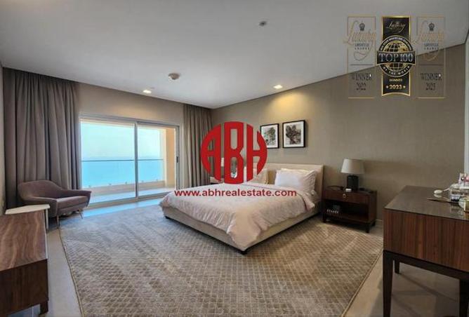 Apartment - 2 Bedrooms - 4 Bathrooms for rent in Viva West - Viva Bahriyah - The Pearl Island - Doha