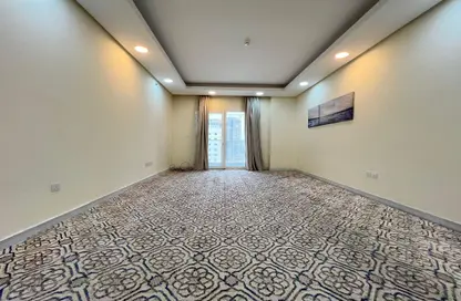 Apartment - 2 Bedrooms - 3 Bathrooms for rent in Lusail City - Lusail