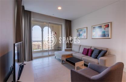 Apartment - 1 Bedroom - 2 Bathrooms for rent in Viva West - Viva Bahriyah - The Pearl Island - Doha