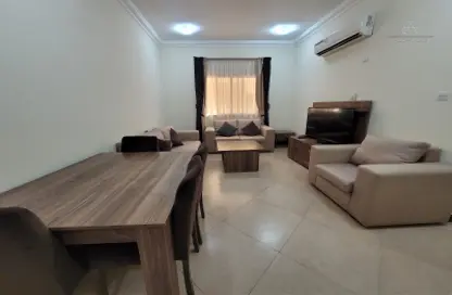 Apartment - 1 Bedroom - 1 Bathroom for rent in Umm Ghuwailina 4 - Umm Ghuwailina - Doha