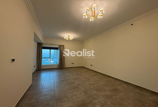 Apartment - 2 Bedrooms - 3 Bathrooms for rent in Burj Al Marina - Marina District - Lusail