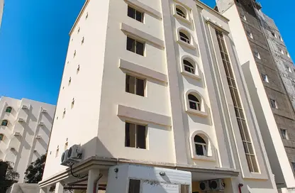 Apartment - 3 Bedrooms - 2 Bathrooms for rent in Old Al Ghanim - Al Ghanim - Doha