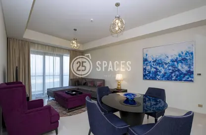 Living / Dining Room image for: Apartment - 1 Bedroom - 2 Bathrooms for sale in Burj DAMAC Waterfront - Waterfront Residential - The Waterfront - Lusail, Image 1
