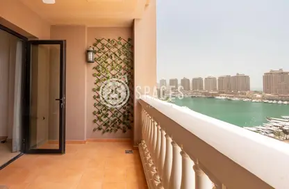 Apartment - 1 Bedroom - 2 Bathrooms for sale in West Porto Drive - Porto Arabia - The Pearl Island - Doha