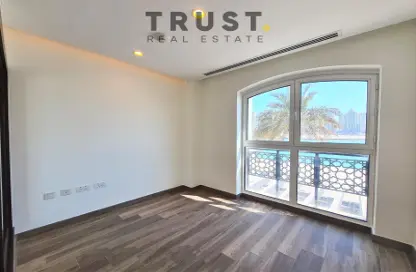 Apartment - 2 Bedrooms - 3 Bathrooms for rent in Regency Pearl 2 - The Pearl Island - Doha