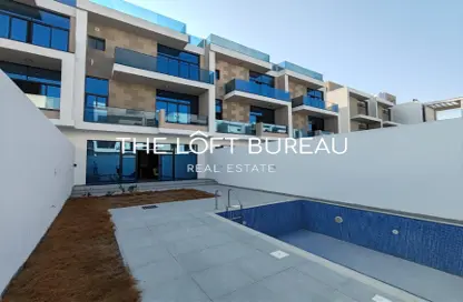 Townhouse - 4 Bedrooms - 6 Bathrooms for sale in Regency Residence Fox Hills 1 - Lusail