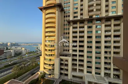 Apartment - 3 Bedrooms - 5 Bathrooms for rent in West Porto Drive - Porto Arabia - The Pearl Island - Doha