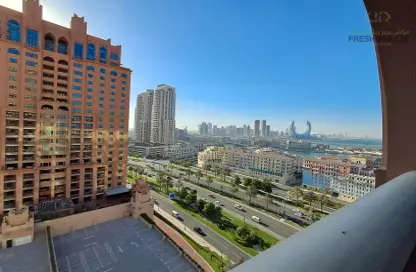 Apartment - 1 Bedroom - 2 Bathrooms for rent in Tower 15 - Porto Arabia - The Pearl Island - Doha