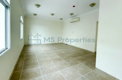 Villa - 3 Bedrooms - 4 Bathrooms for rent in Mesaimeer Road - Abu Hamour - Doha