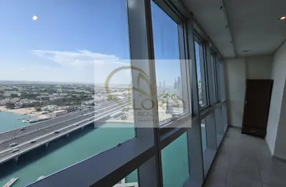 Apartment - 2 Bedrooms - 3 Bathrooms for rent in Zig Zag Tower B - Zig Zag Towers - West Bay - Doha