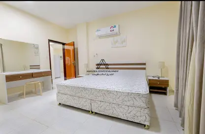 Apartment - 1 Bedroom - 1 Bathroom for rent in Umm Ghuwalina - Umm Ghuwailina - Doha