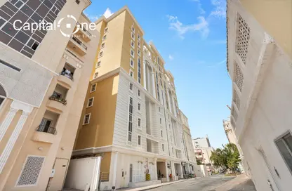 Apartment - 1 Bedroom - 2 Bathrooms for rent in Hadramout Street - Doha Al Jadeed - Doha