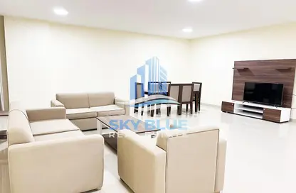 Apartment - 2 Bedrooms - 2 Bathrooms for rent in Old Al Ghanim - Al Ghanim - Doha