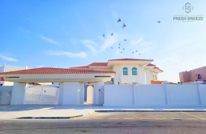 Villa - 6 Bedrooms - 6 Bathrooms for rent in Al Thumama - Al Thumama - Doha