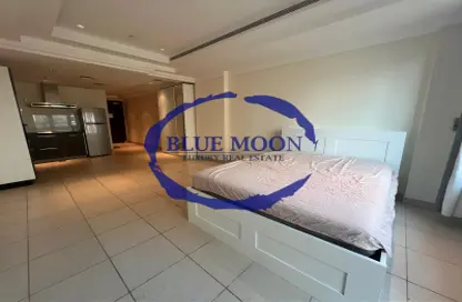 Apartment - 1 Bathroom for rent in Porto Arabia - The Pearl Island - Doha