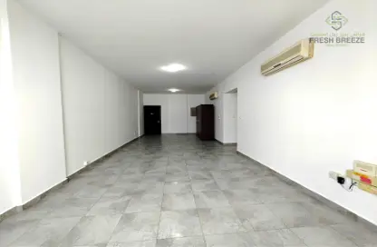 Apartment - 3 Bedrooms - 3 Bathrooms for rent in Fereej Bin Mahmoud South - Fereej Bin Mahmoud - Doha