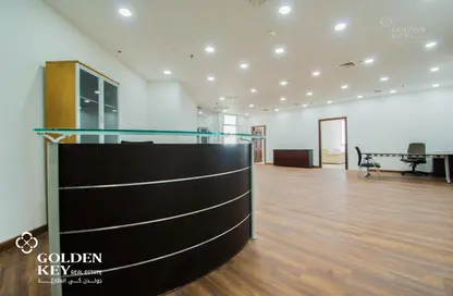 Office Space - Studio - 2 Bathrooms for rent in North Gate - West Bay Lagoon - Doha