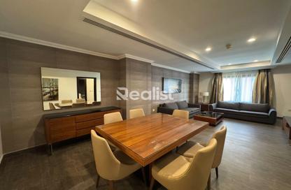 Apartment - 1 Bedroom - 2 Bathrooms for rent in West Porto Drive - Porto Arabia - The Pearl Island - Doha