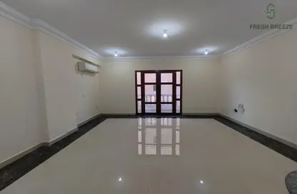 Apartment - 2 Bedrooms - 2 Bathrooms for rent in Old Airport Road - Doha