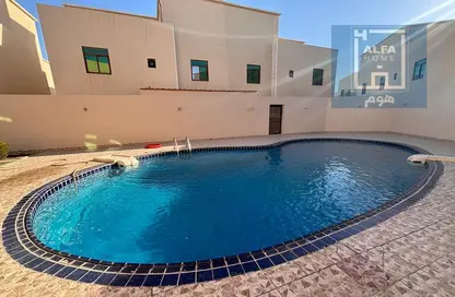 Villa - 5 Bedrooms - 5 Bathrooms for rent in Al Hanaa Street - Al Gharrafa - Doha