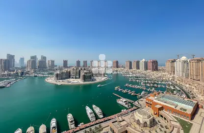 Apartment - 3 Bedrooms - 3 Bathrooms for rent in Burj Eleganté - Porto Arabia - The Pearl Island - Doha