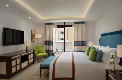 Room / Bedroom image for: Hotel Apartments - 1 Bedroom - 1 Bathroom for rent in Corniche Road - Corniche Road - Doha, Image 1