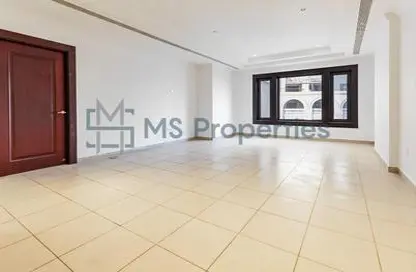 Apartment - 1 Bedroom - 2 Bathrooms for sale in East Porto Drive - Porto Arabia - The Pearl Island - Doha