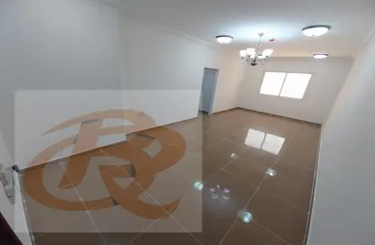 Apartment - 2 Bedrooms - 2 Bathrooms for rent in OqbaBin Nafie Steet - Old Airport Road - Doha