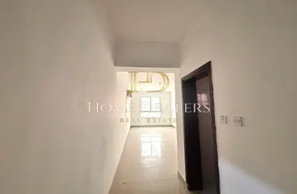 Apartment - 1 Bedroom - 2 Bathrooms for rent in Hadramout Street - Doha Al Jadeed - Doha