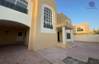 Compound - 4 Bedrooms - 4 Bathrooms for rent in Old Airport Road - Old Airport Road - Doha