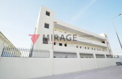 Warehouse - Studio - 1 Bathroom for sale in Industrial Area - Mesaieed