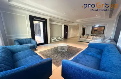 Apartment - 1 Bedroom - 2 Bathrooms for rent in East Porto Drive - Porto Arabia - The Pearl Island - Doha