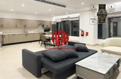 Apartment - 1 Bedroom - 2 Bathrooms for rent in Al Khair Tower - Corniche Road - Corniche Road - Doha