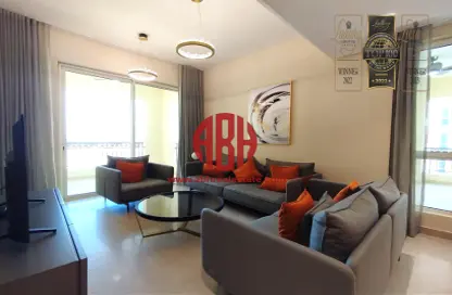 Apartment - 2 Bedrooms - 3 Bathrooms for rent in Viva West - Viva Bahriyah - The Pearl Island - Doha