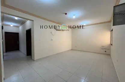 Apartment - 2 Bedrooms - 2 Bathrooms for rent in Bin Omran - Fereej Bin Omran - Doha