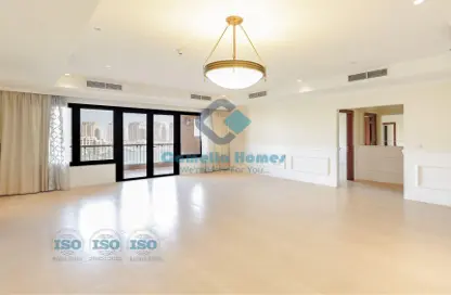 Apartment - 2 Bedrooms - 3 Bathrooms for rent in East Porto Drive - Porto Arabia - The Pearl Island - Doha