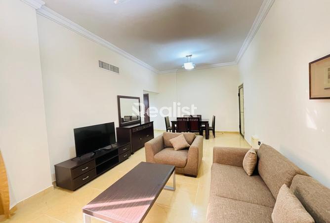 Apartment - 2 Bedrooms - 3 Bathrooms for rent in Al Nasr Street - Al Nasr - Doha