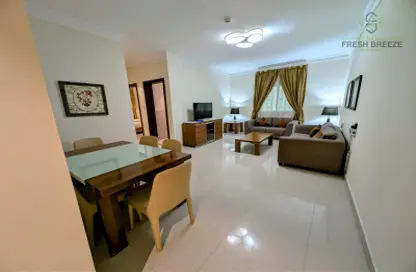 Apartment - 2 Bedrooms - 2 Bathrooms for rent in Umm Ghuwalina - Umm Ghuwailina - Doha