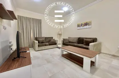 Apartment - 2 Bedrooms - 2 Bathrooms for rent in Al Nasr Street - Al Nasr - Doha